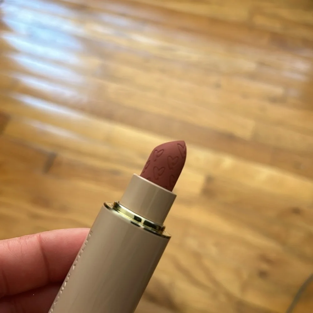 Westman Atelier hydrating matte